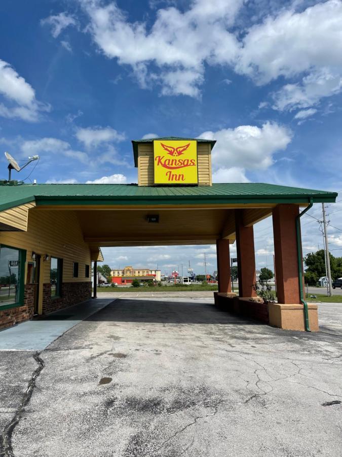 Kansas Inn Independence Εξωτερικό φωτογραφία