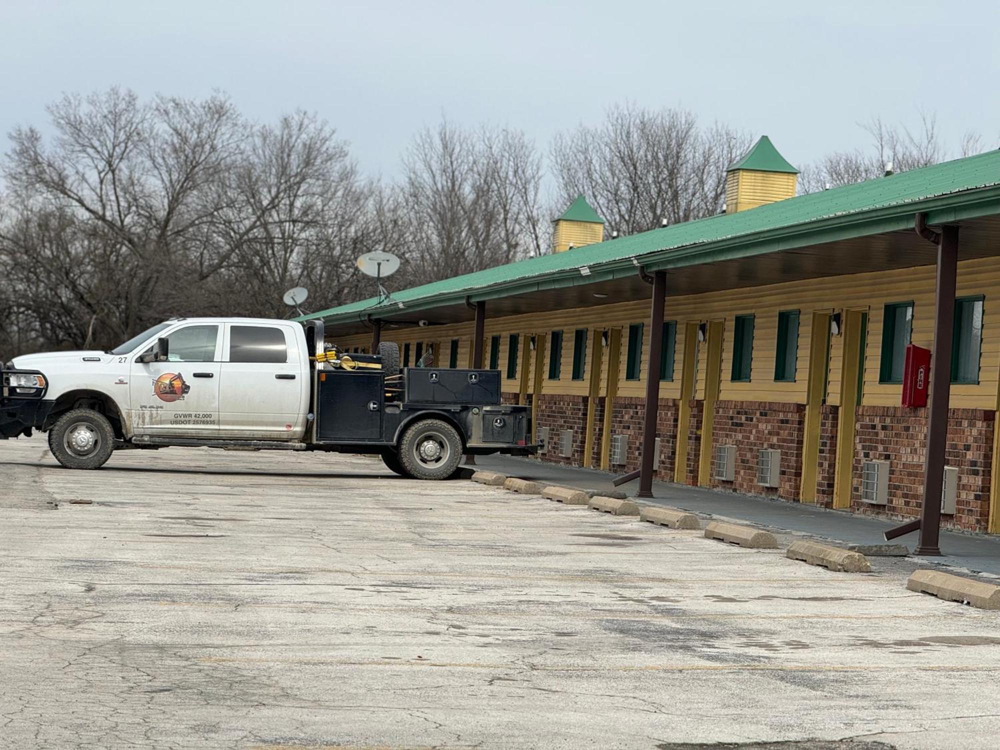 Kansas Inn Independence Εξωτερικό φωτογραφία