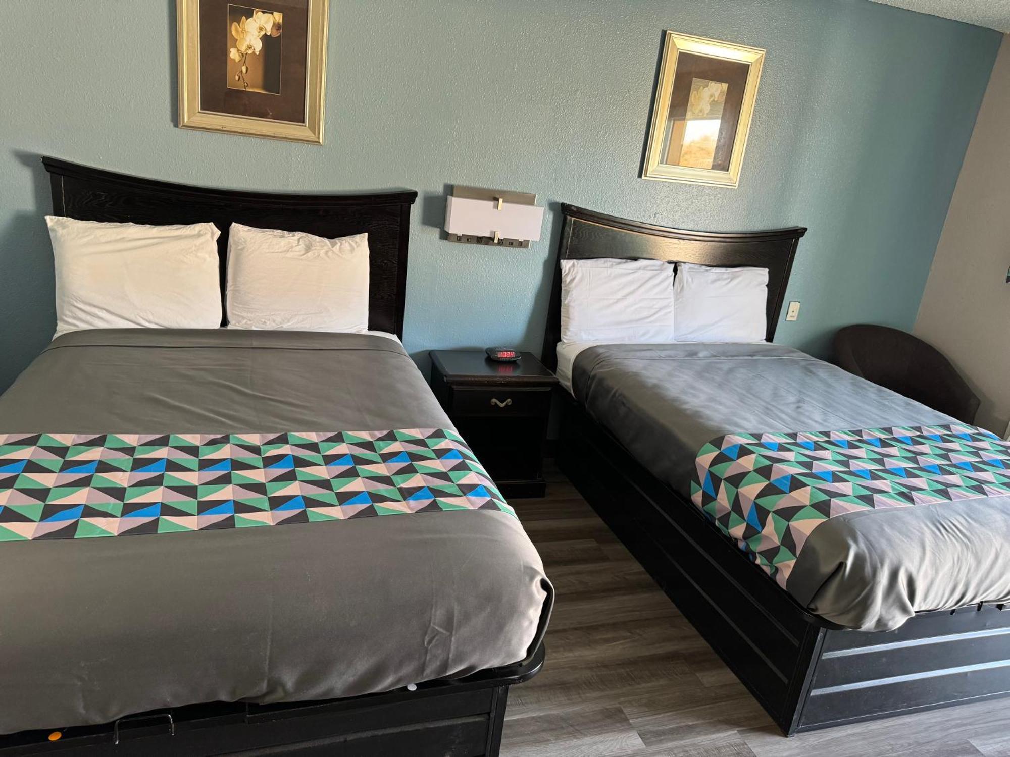Kansas Inn Independence Εξωτερικό φωτογραφία
