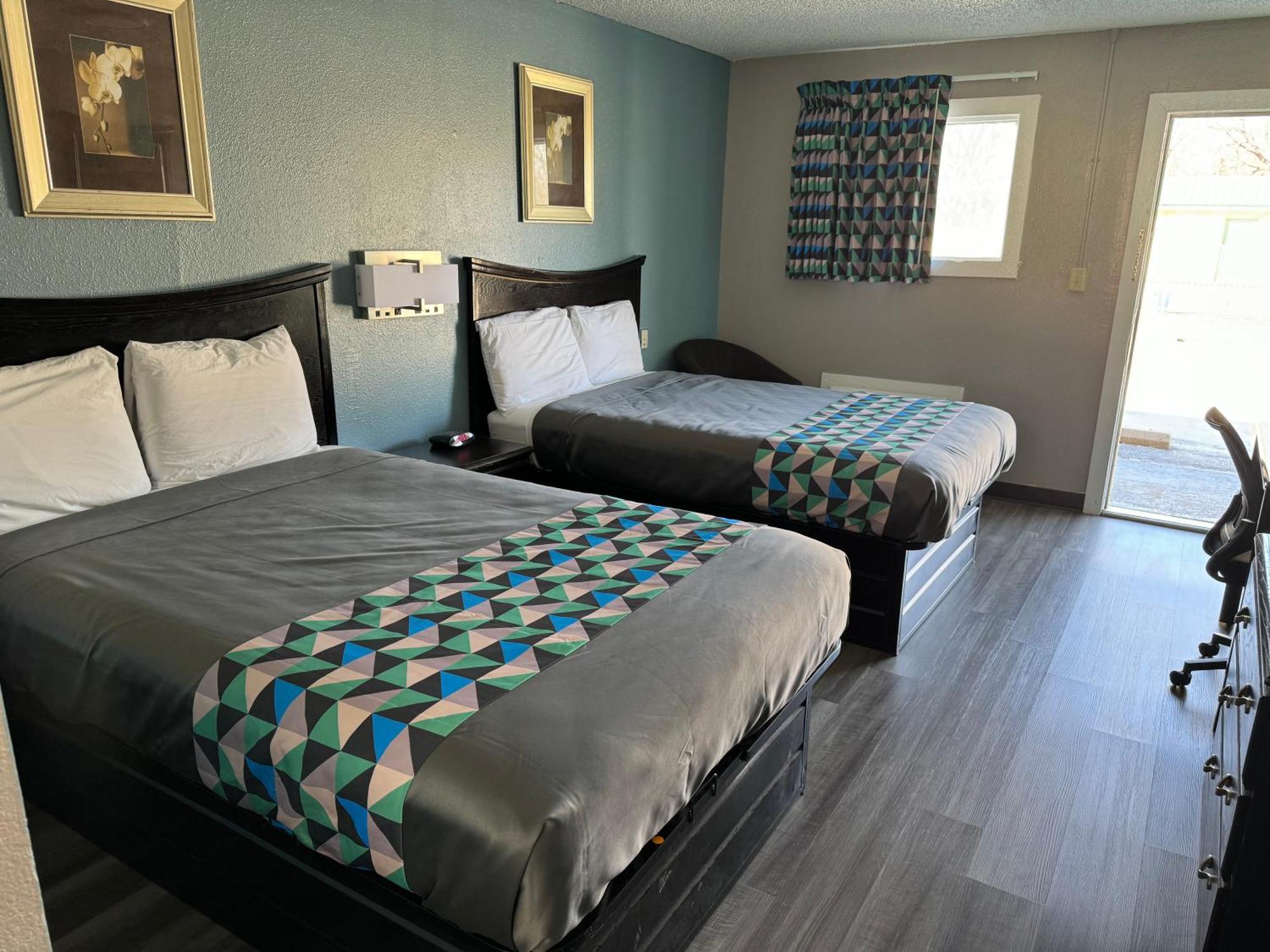 Kansas Inn Independence Εξωτερικό φωτογραφία