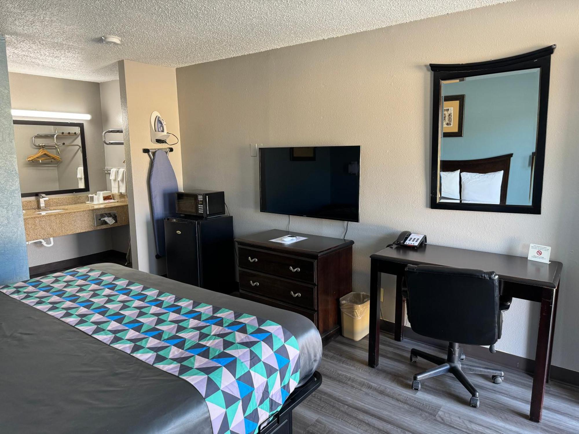 Kansas Inn Independence Εξωτερικό φωτογραφία